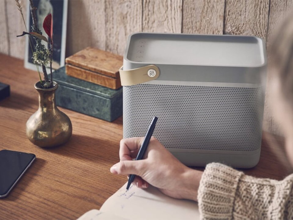 Loa B&O Beolit 17 - Natural (New) - Đánh giá chi tiết tại Piano House